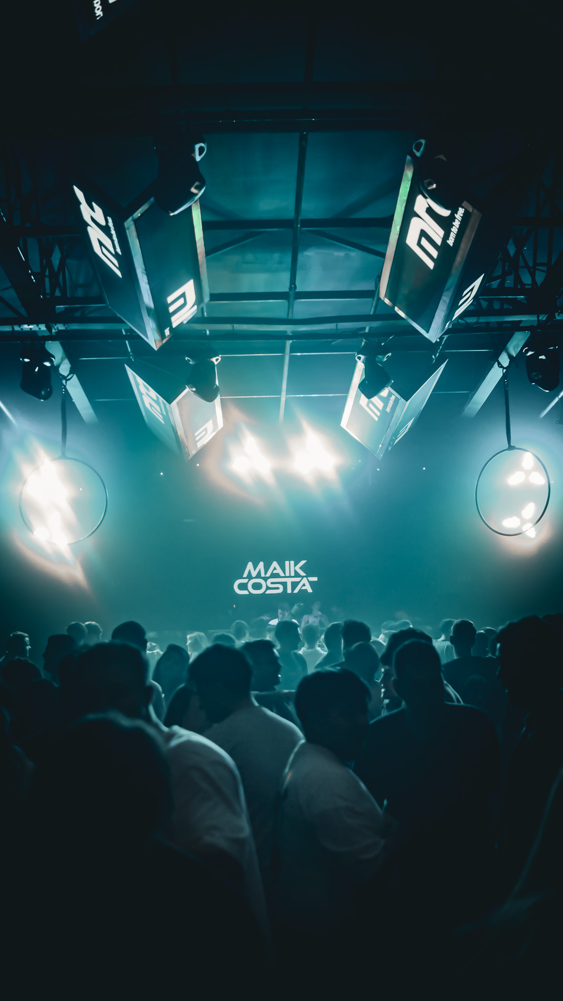 MAIK COSTA Live 7